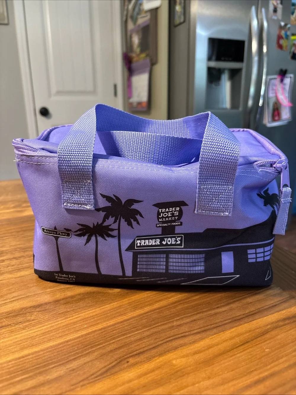 Trader Joe’s Lavender Mini Insulated Lunch Bag NWT